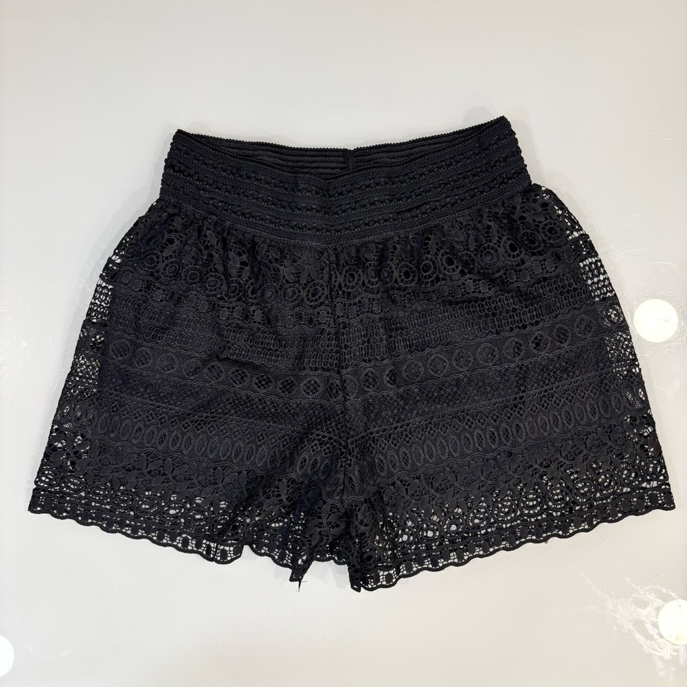 Women's Black Lace Crochet Shorts